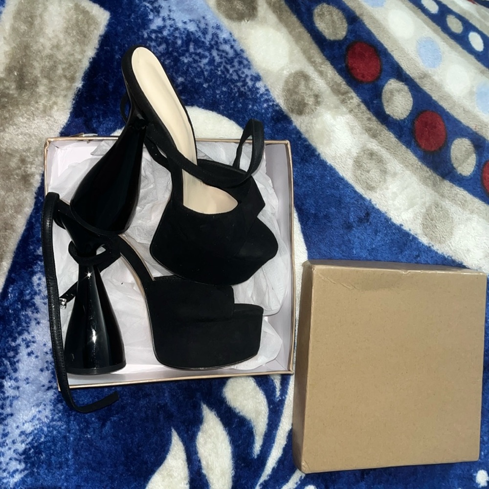 Platform heels